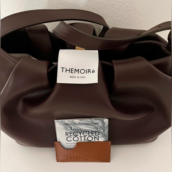 Themoirè Lara Pleated Adjustable Shoulder Bag Ebony Made in Italy, like new - Picture 3 of 8